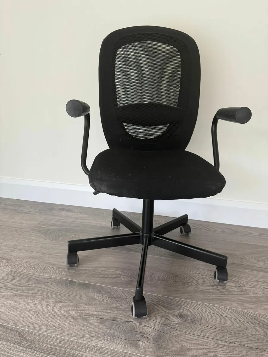 Office Chair - Image 1