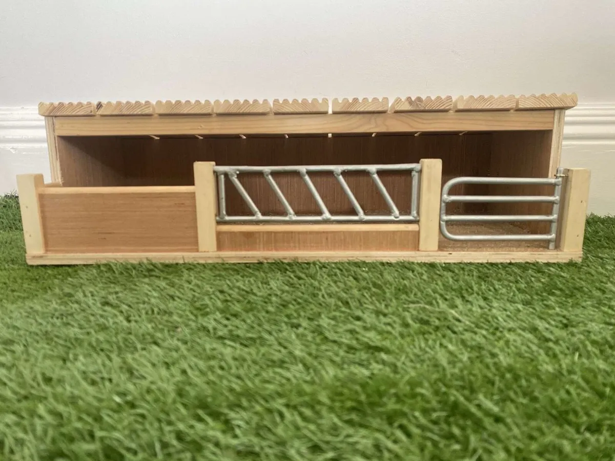Toy Farm Shed - Image 2