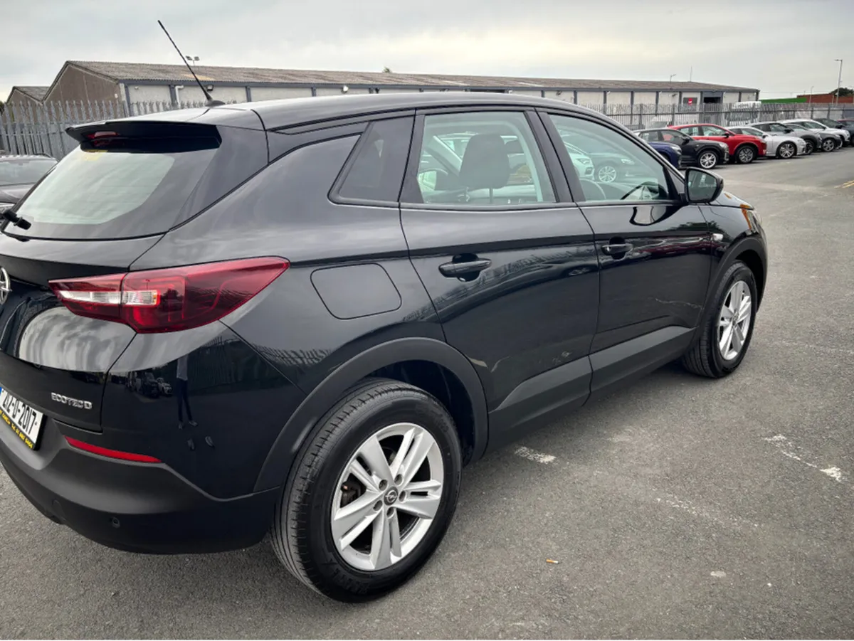 Opel Grandland 1.5 sc 6 speed - Image 3