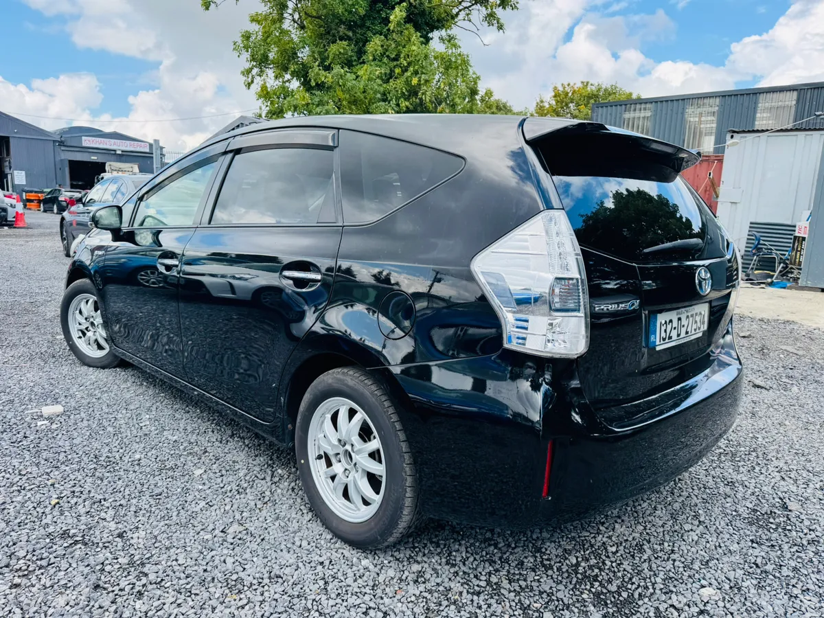 Toyota Prius 7 seater Hybrid Automatic - Image 3