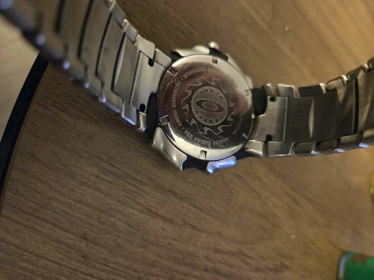 Oakley blade blue watch - Image 4