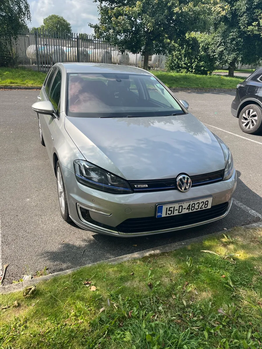 Volkswagen Golf - Image 1