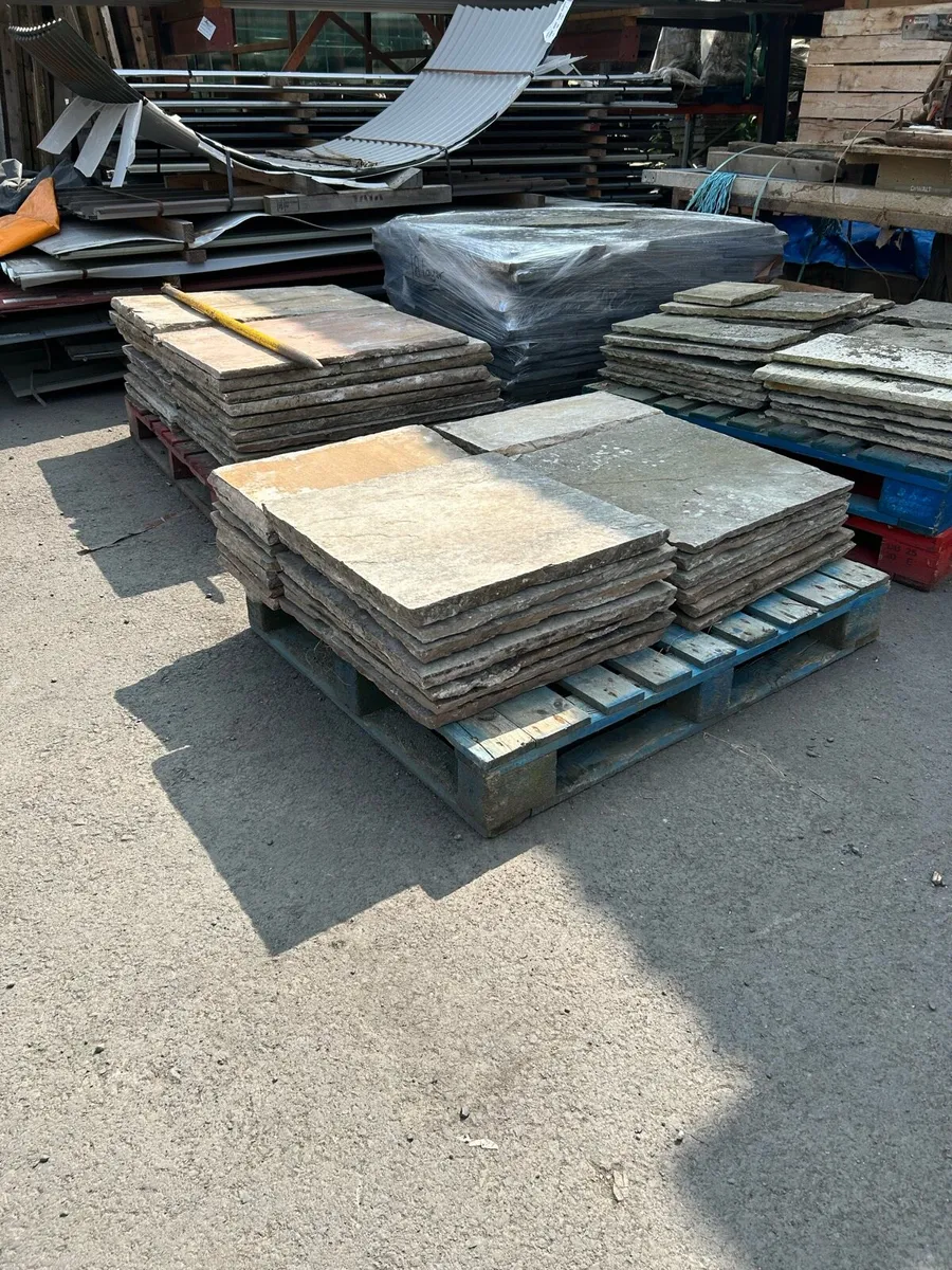 Sandstone paving job lot - Image 2
