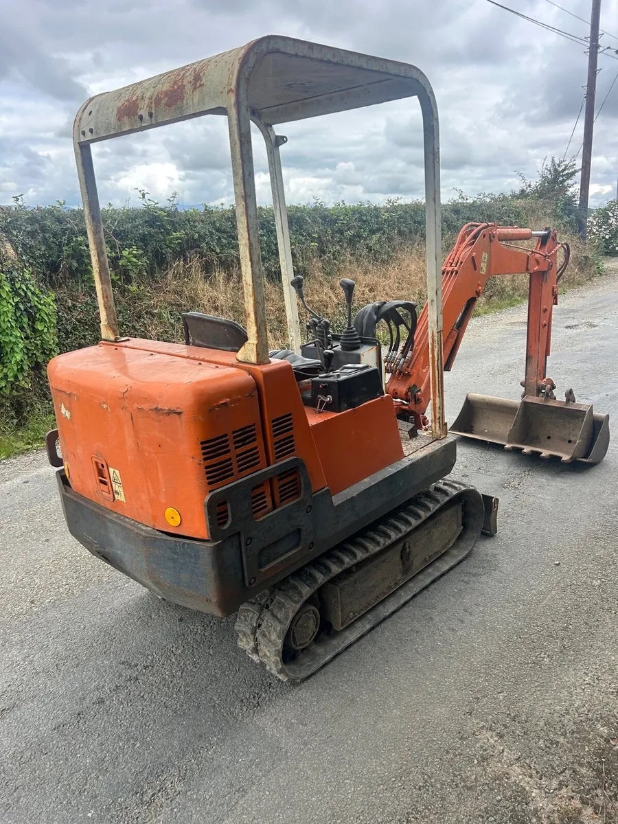 1.5 ton pel job mini digger for sale - Image 2