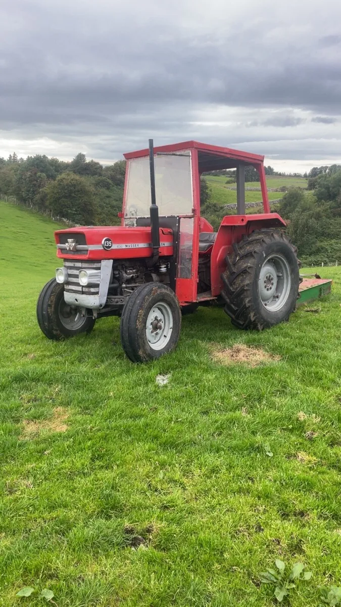 Massey Ferguson 135 - Image 1