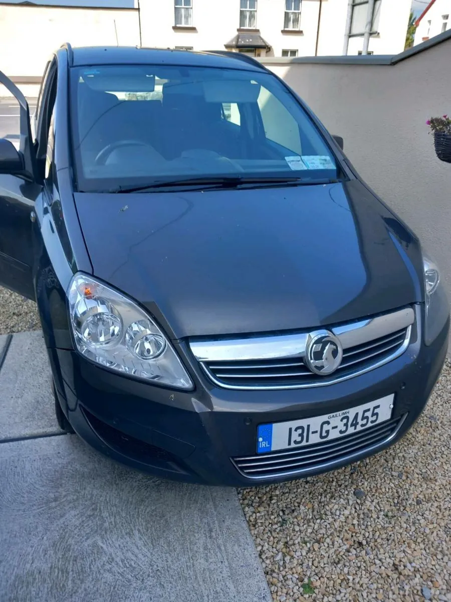 Car - Image 1