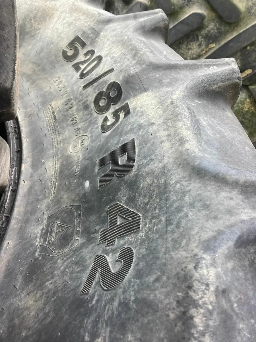 2 sets of Tyres - Image 1