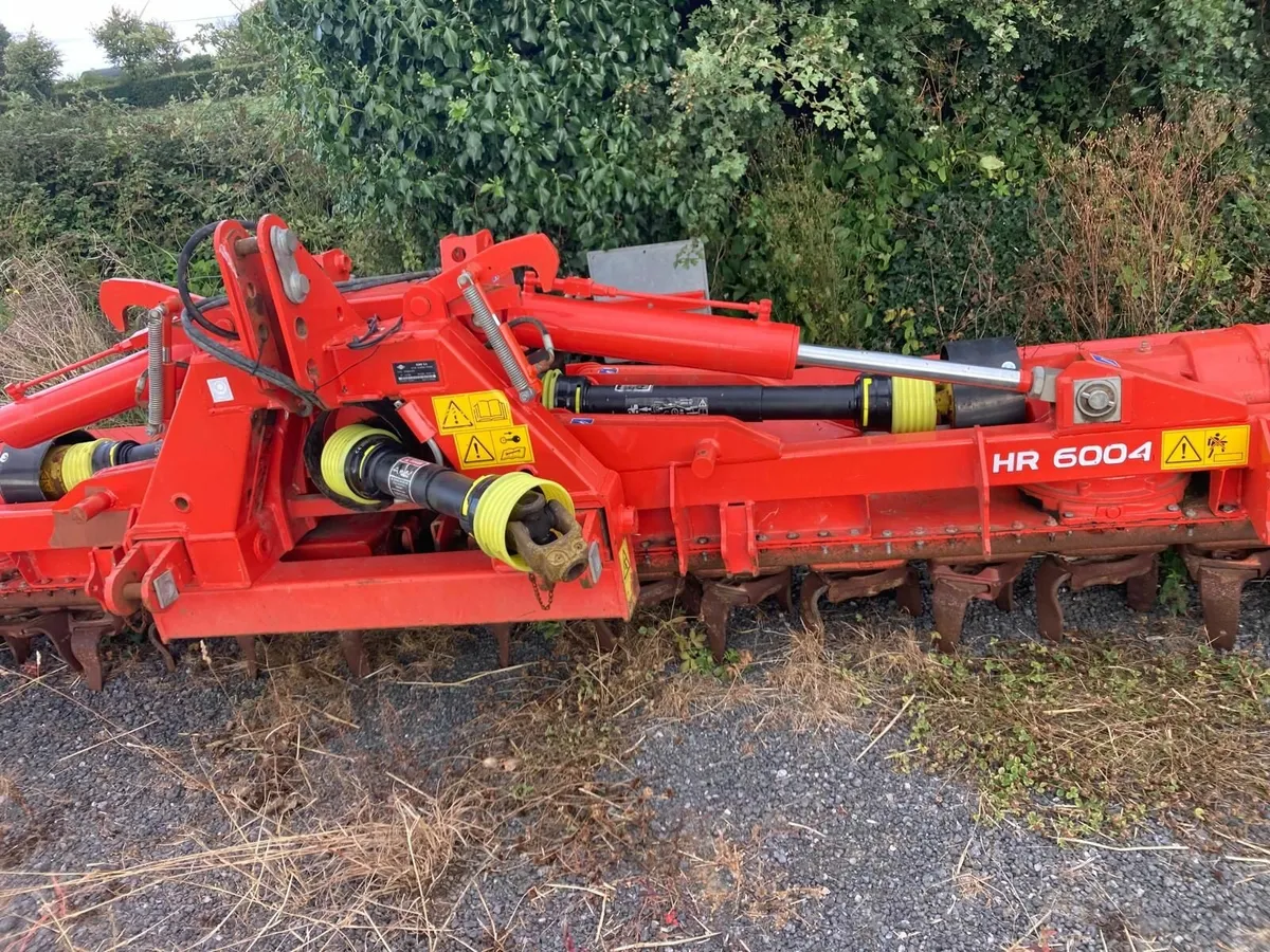 6mtr Kuhn Hyd Folding  Power Harrow - Image 3