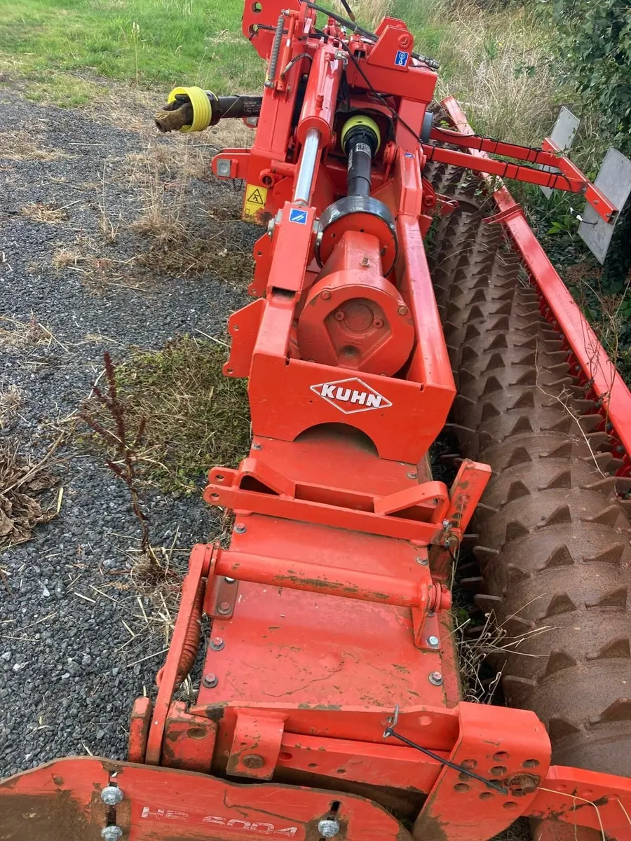 6mtr Kuhn Hyd Folding  Power Harrow - Image 4