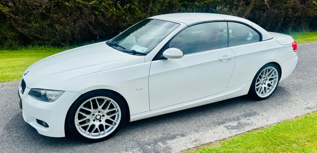 2010 BMW 3 Series Convertible NEW NCT - Image 4