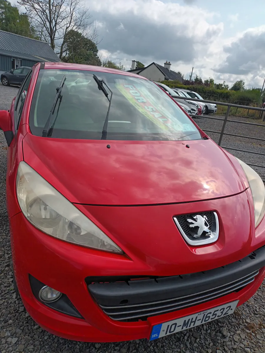 Peugeot 207 2010 - Image 1
