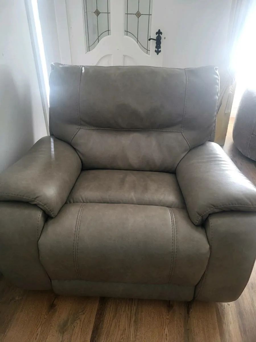 Sofas - Image 2
