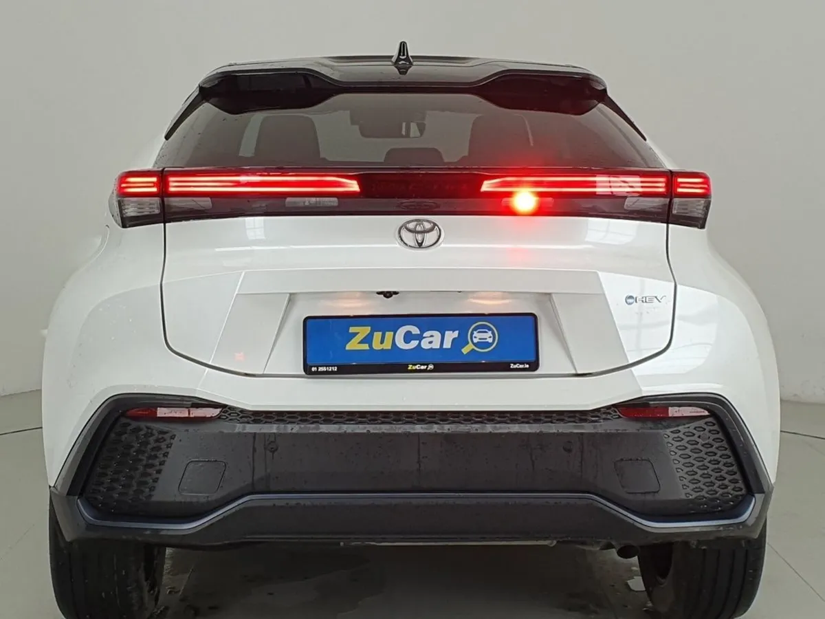 Toyota C-HR 1.8 Hybrid SOL - Image 4
