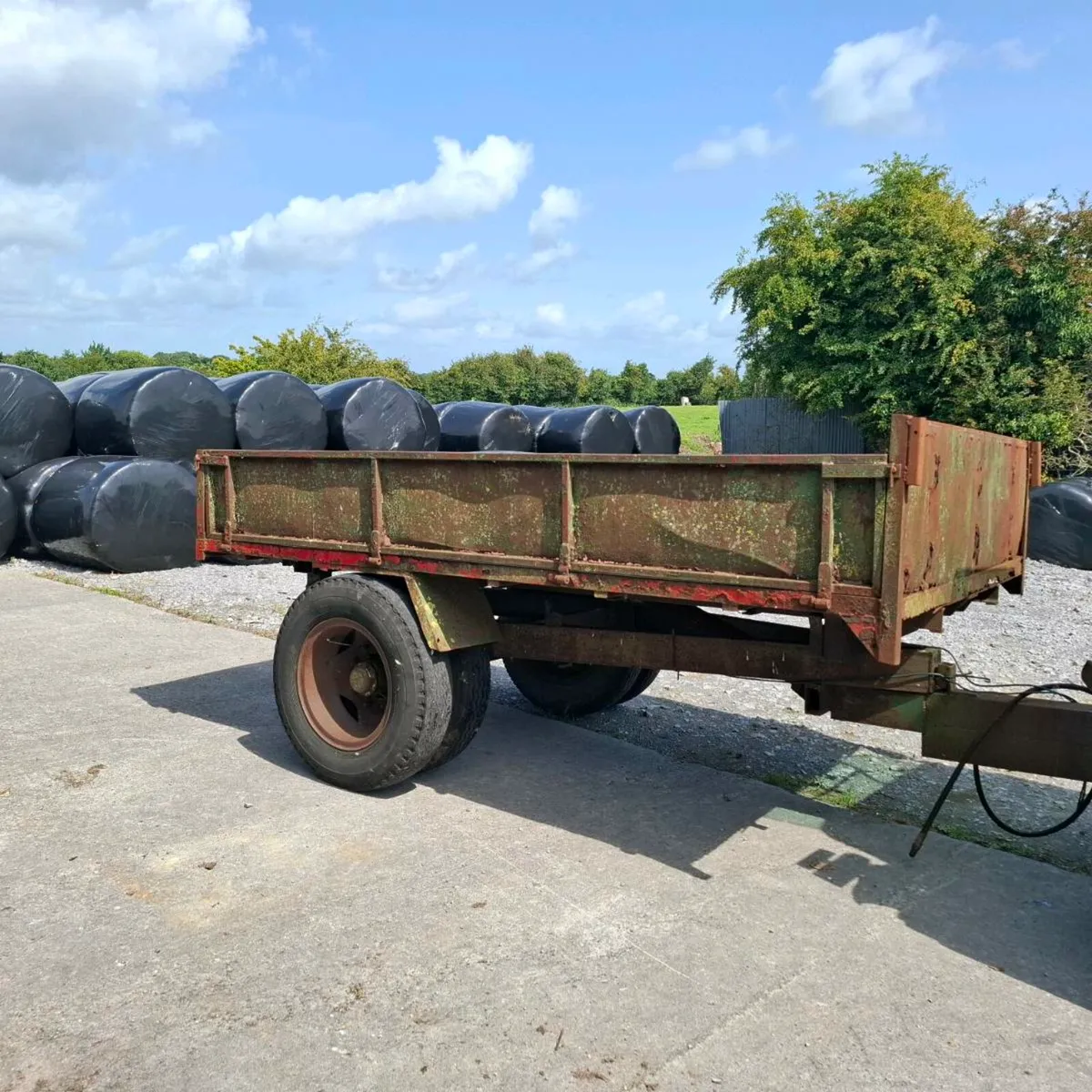 11x7 tipping trailer - Image 4