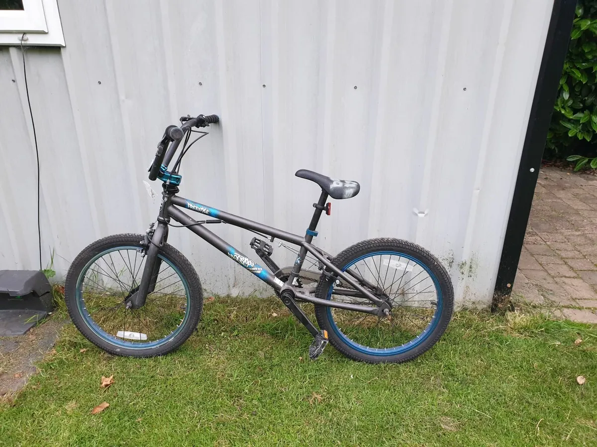 Kids bike - Image 2