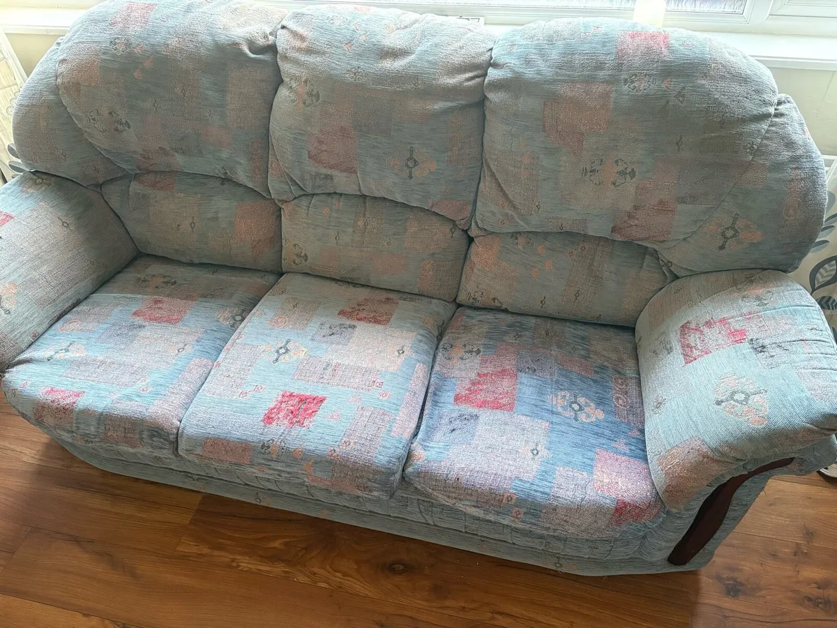 3 piece suite - Image 1