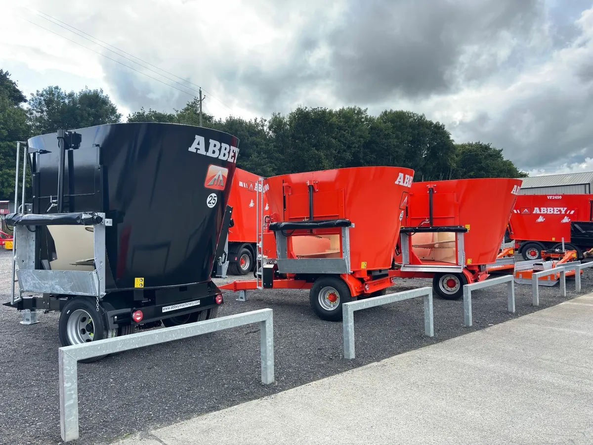 New Abbey Diet Feeders - 0% Finance available - Image 2