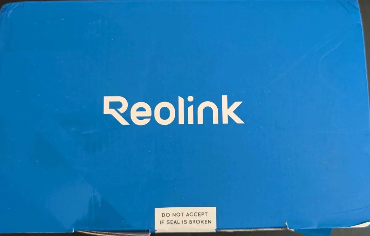 Reolink Duo 3 home security camera - Image 1