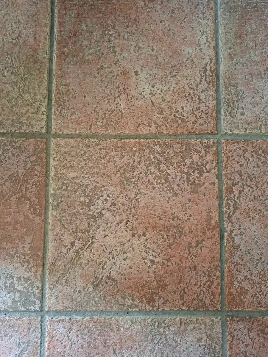 Floor tiles wanted - Image 2