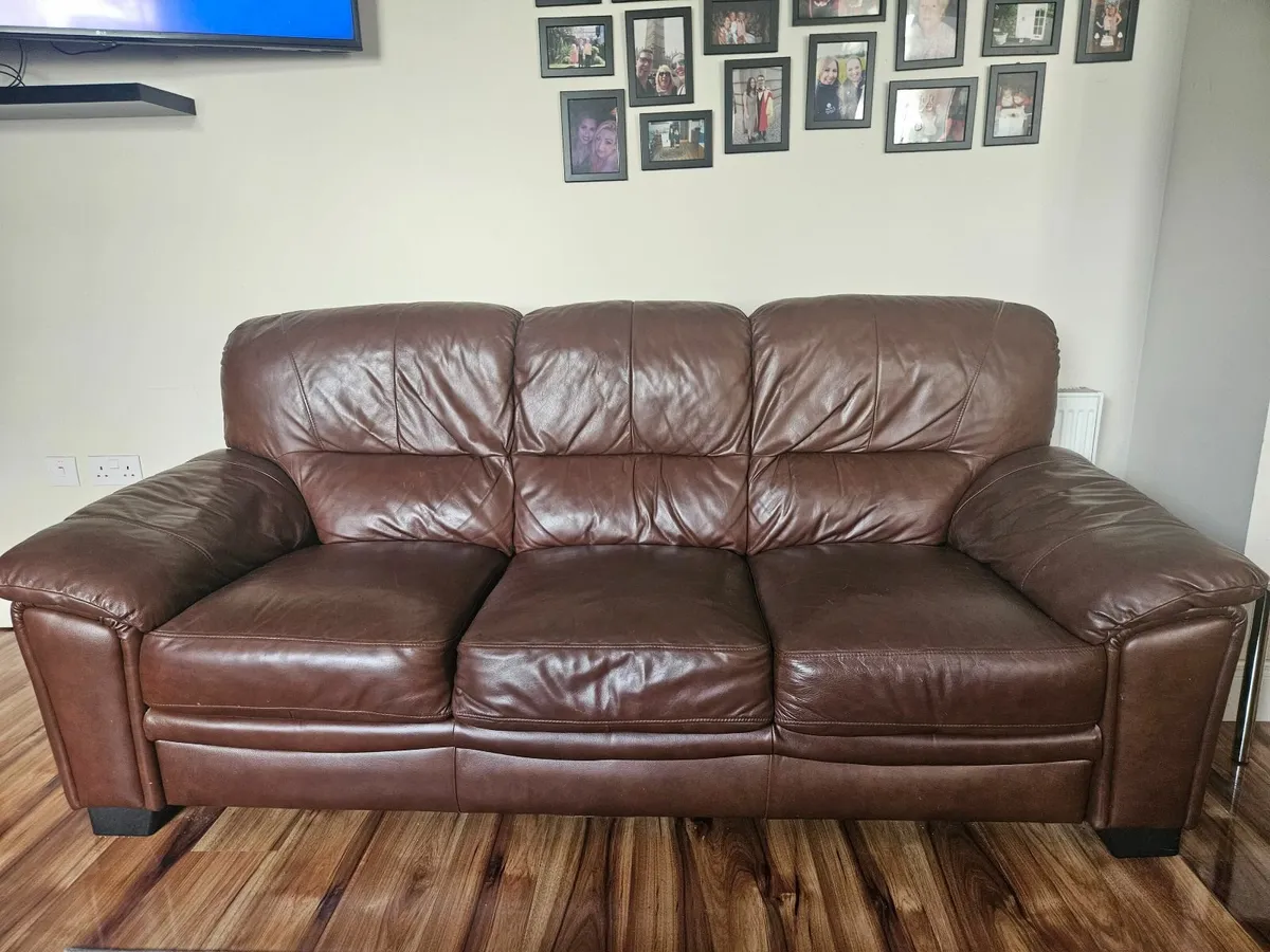 3 seater and 2 seater sofas - Image 1