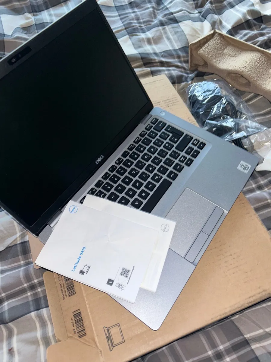 Dell Latitude 5410, i3 10th Gen, 8GB RAM - Image 1