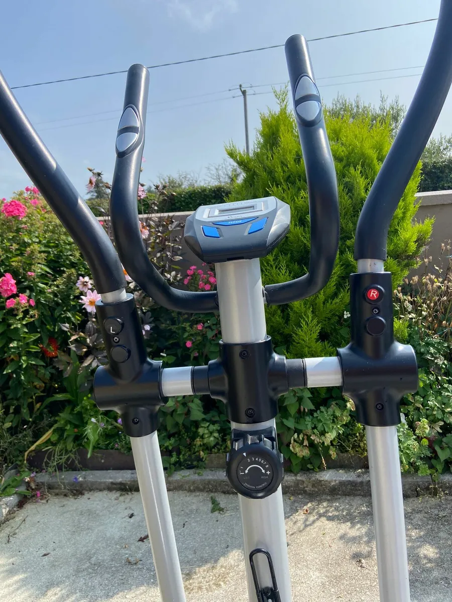 Roger Black Cross Trainer - Image 4