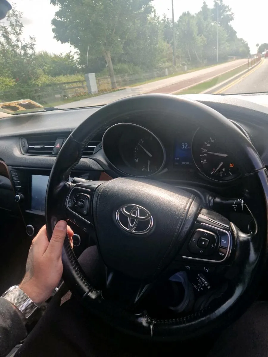 Toyota avensis d4d Fresh Nct 2027 tax Dec - Image 4