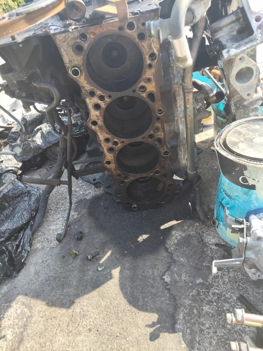 Pajero parts 00-06 2.5 3.2 may fit parts - Image 2