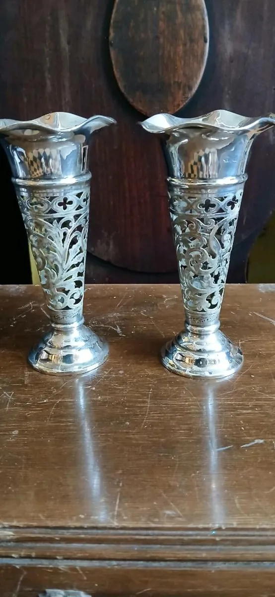 Sterling silver posie vases - Image 1