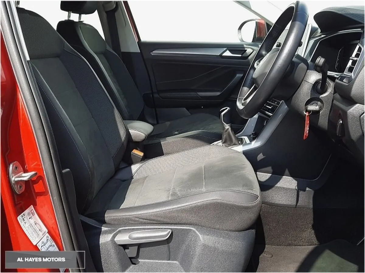 Volkswagen T-Roc  like New style Model 2.0 TDI 11 - Image 4