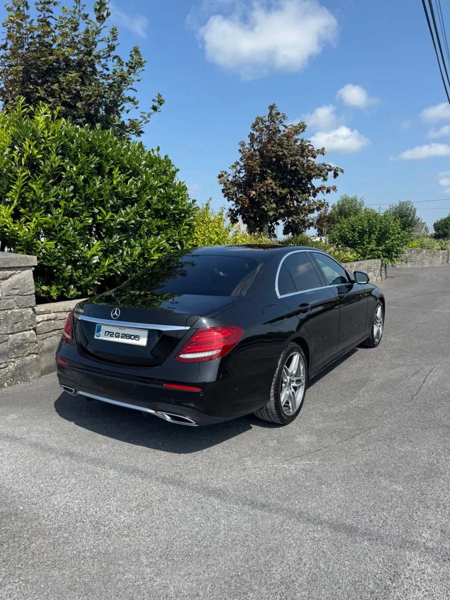 Mercedes-Benz E-Class 2017 - Image 3