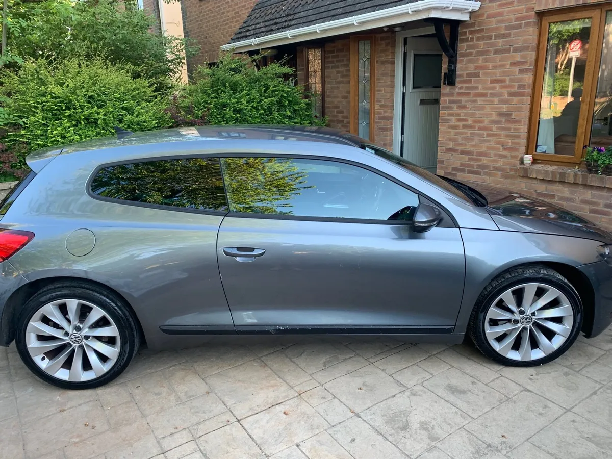 Volkswagen Scirocco 2.0 TDI GT BMT, LOW MILAGE - Image 2