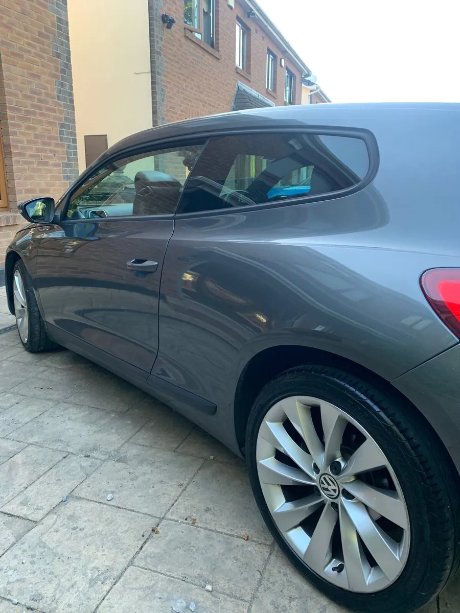 Volkswagen Scirocco 2.0 TDI GT BMT, LOW MILAGE - Image 3
