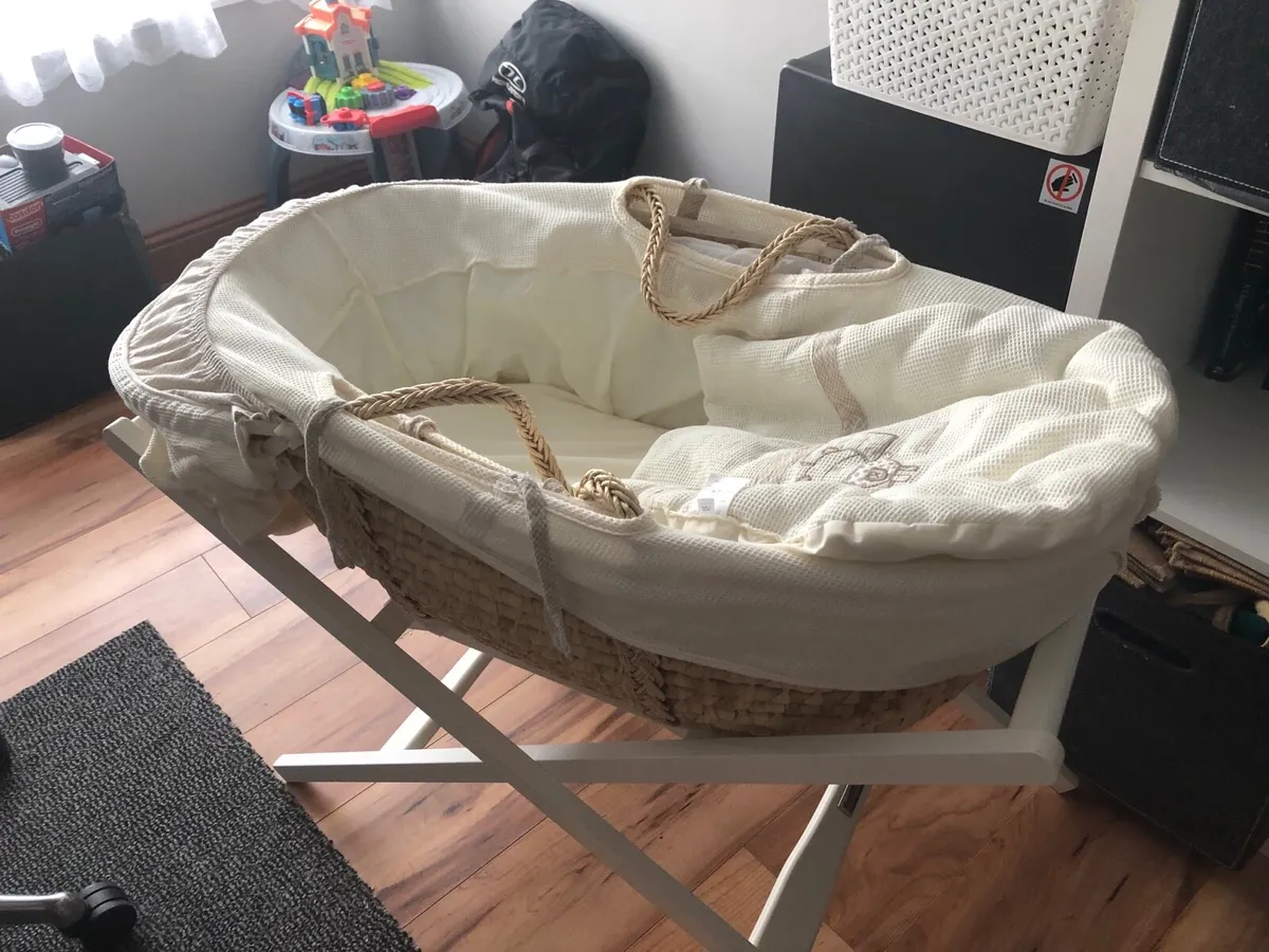 Moses Basket - Image 1