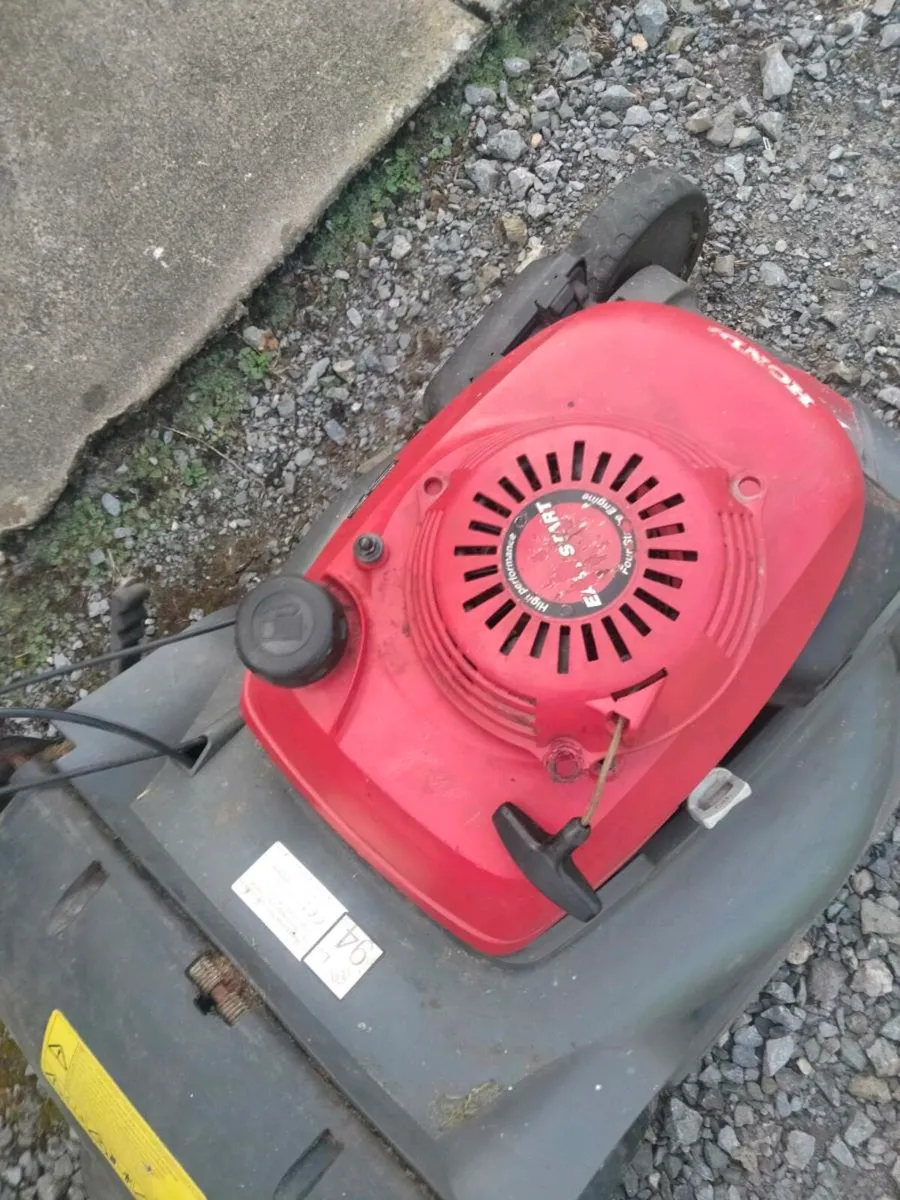 Honda lawnmower 476 - Image 2
