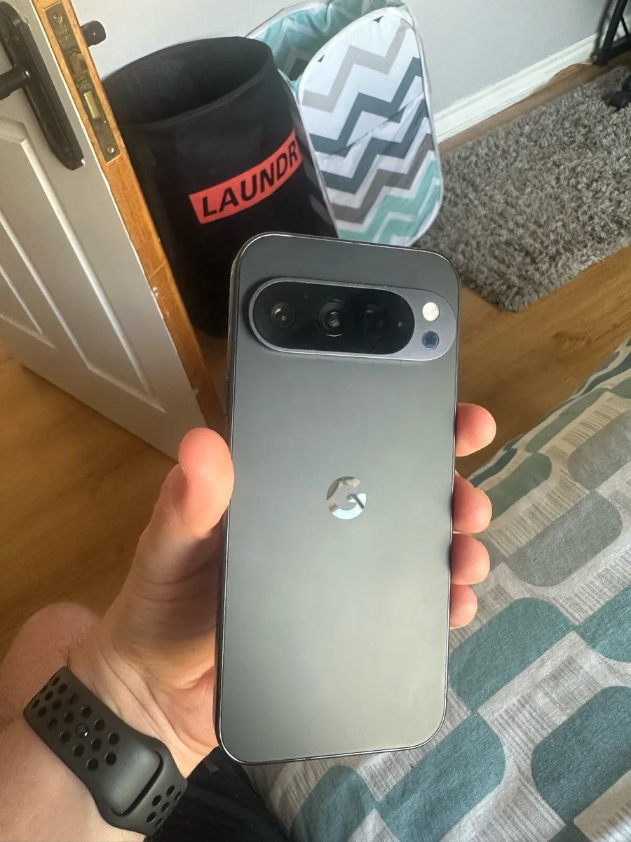 Google Pixel 9 Pro - Image 2
