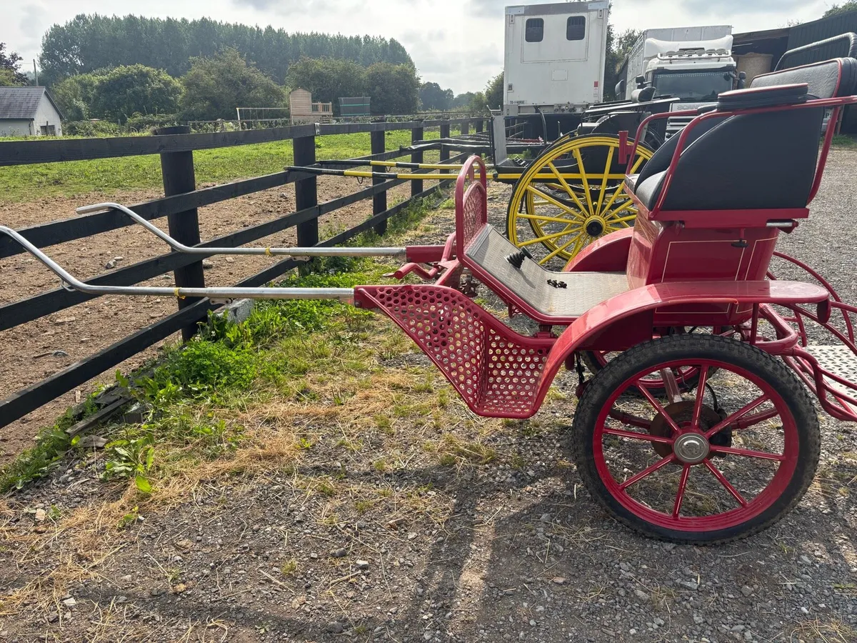 Road car - Image 1
