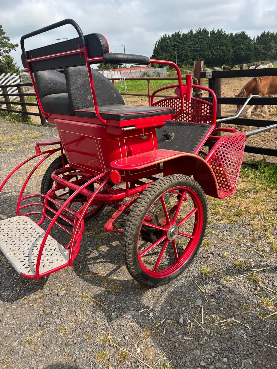 Road car - Image 3
