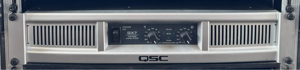 QSC GX7 power amp - Image 1