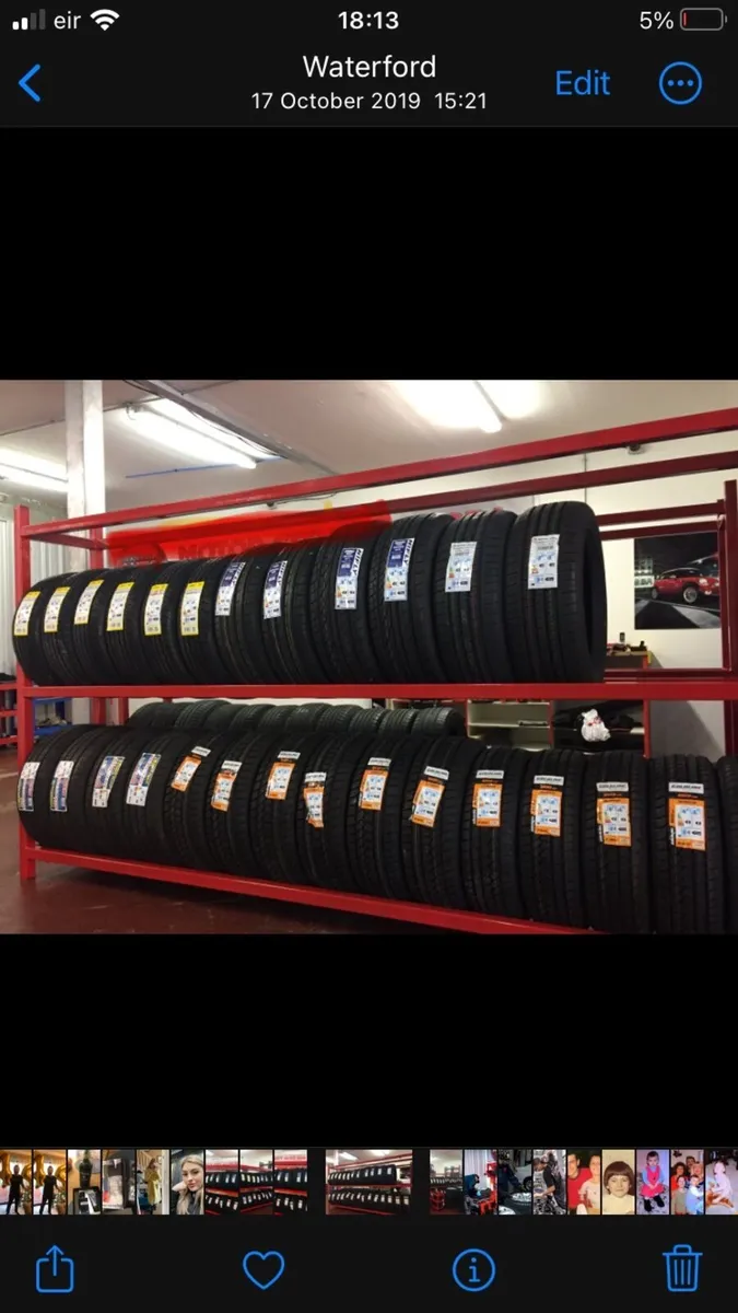 Shelf for tyres