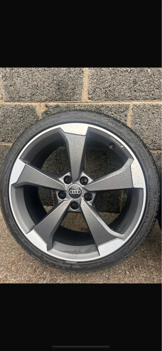 Original Audi a4 ttrs alloys - Image 2