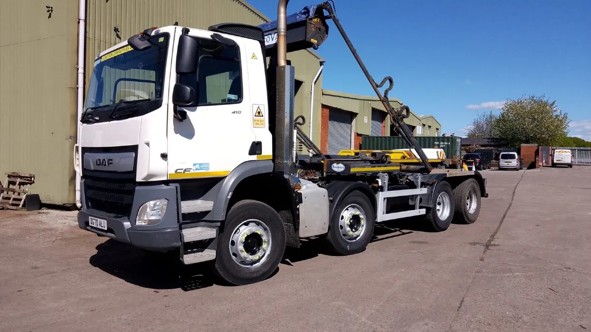 DAF CF HOOKLOADER (2020 ) - Image 2