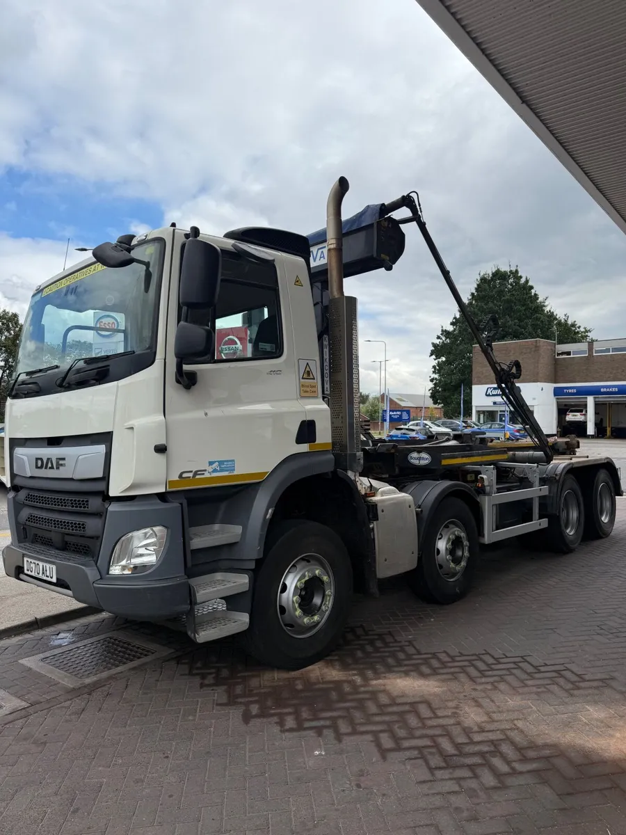 DAF CF HOOKLOADER (2020 ) - Image 1