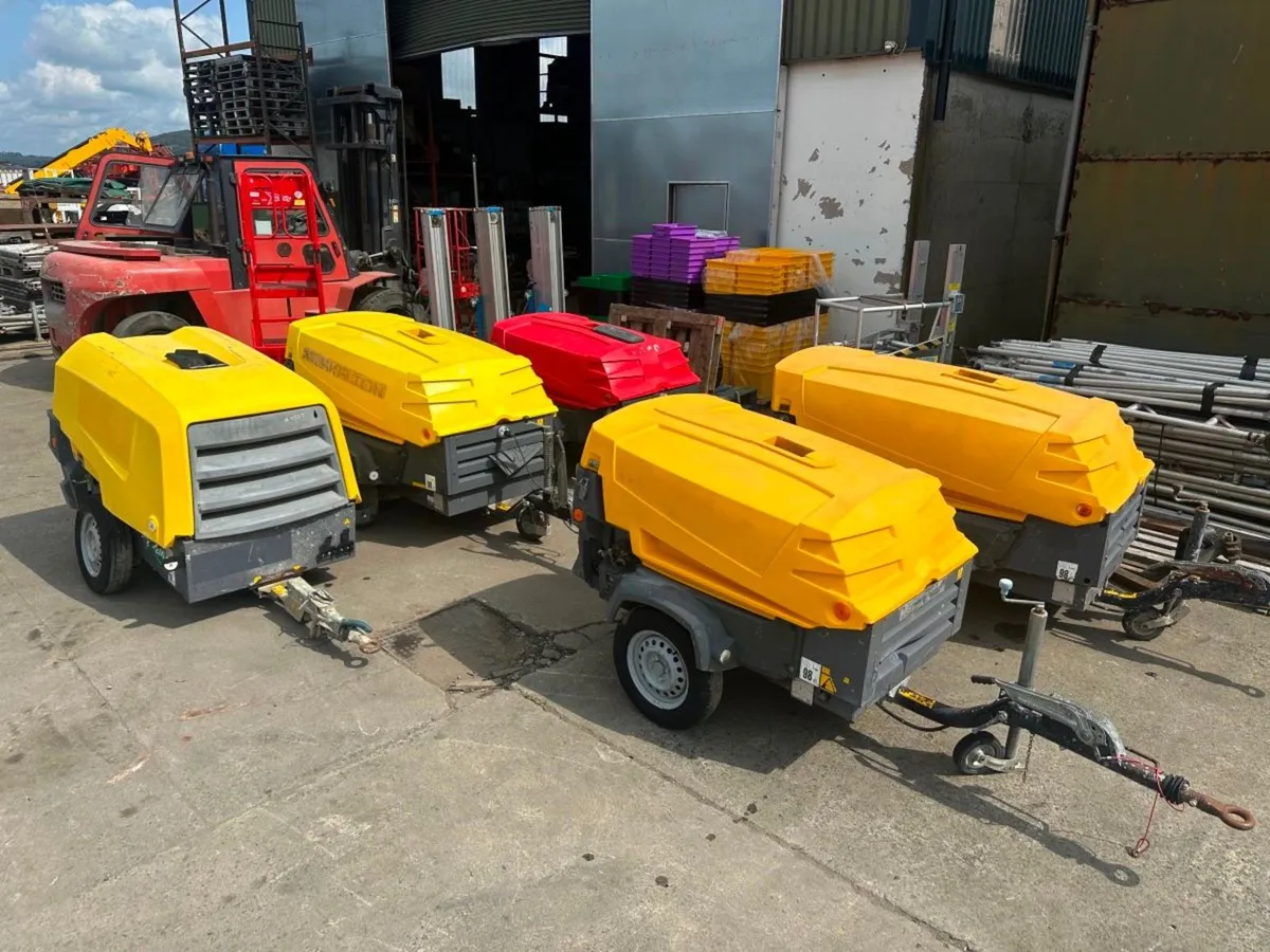 Road air compressor 140 Cfm - Image 1