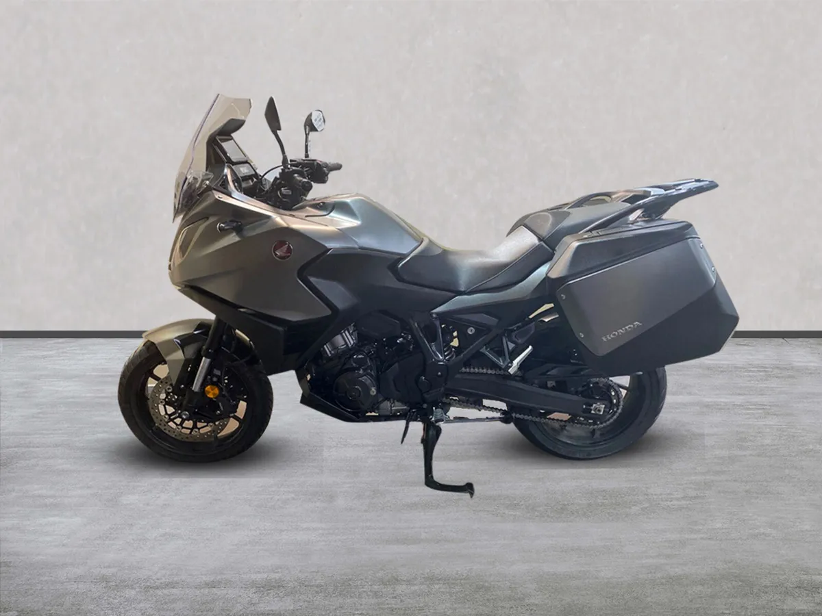 Honda NT 1100 D-N DCT with Extras, NI Reg - Image 2