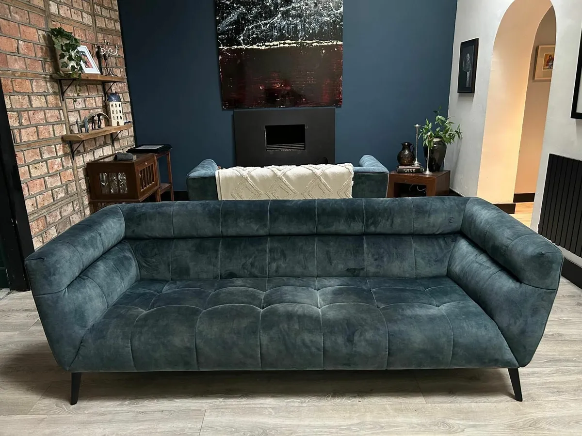 2   3 Seater sofas - Image 2