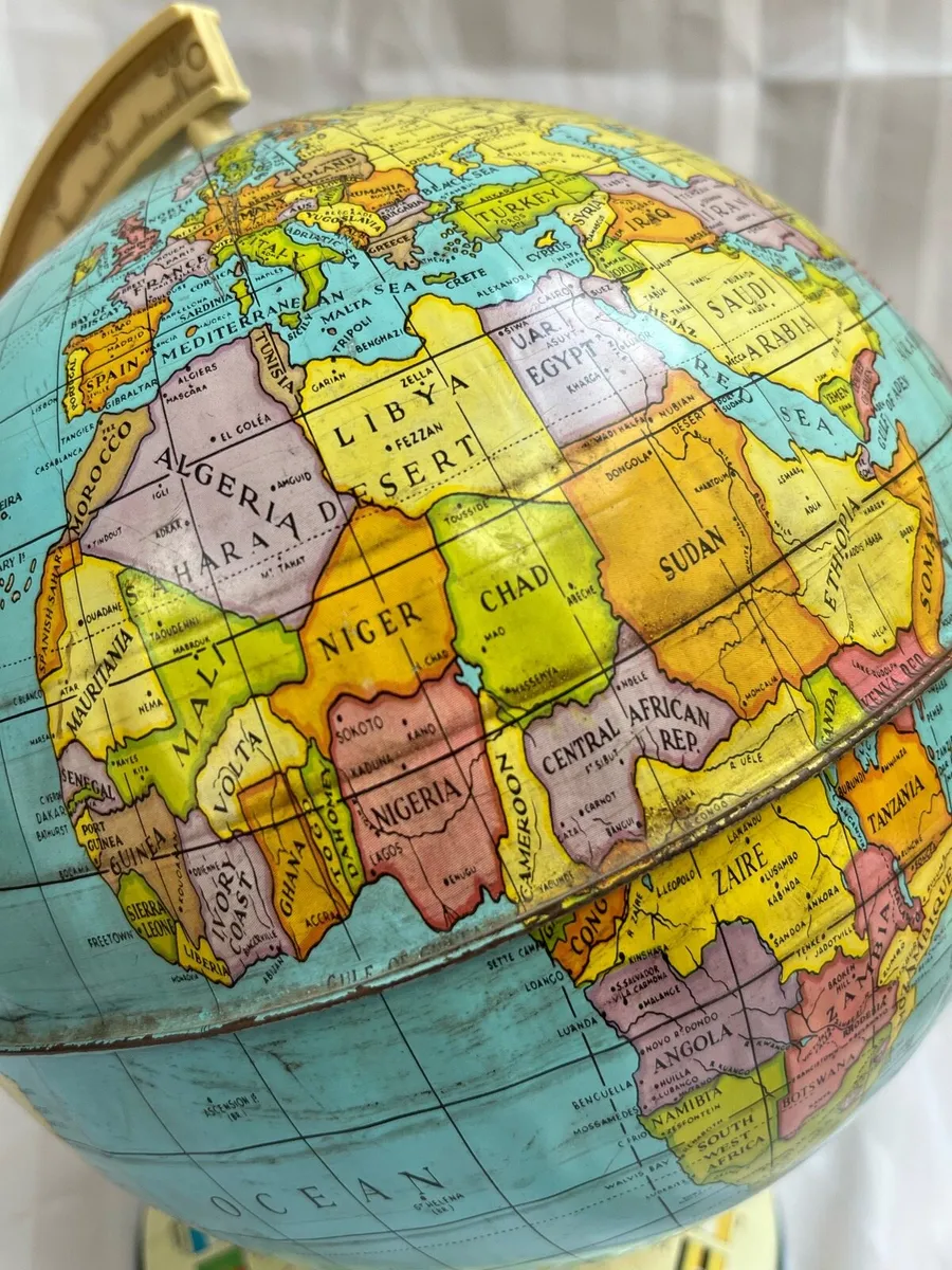 Globe - Image 3