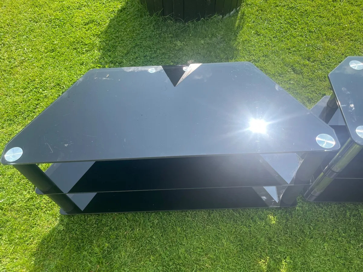Tv stand - Image 3