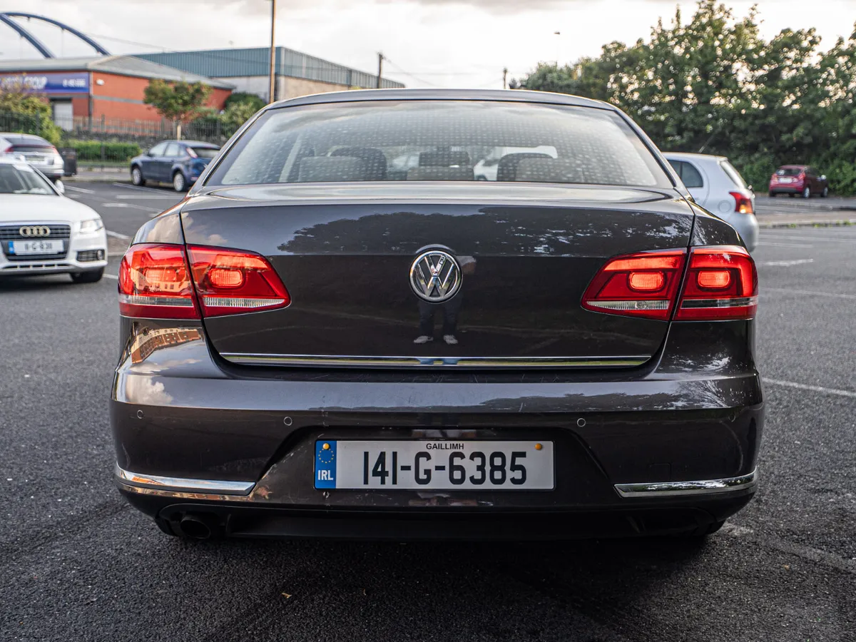 Volkswagen Passat 2014 High Spec - Image 4