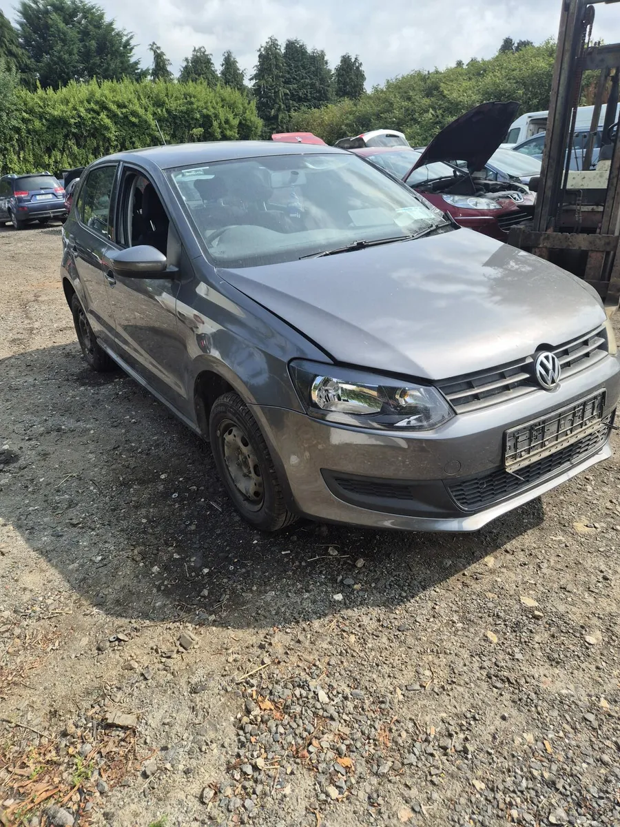 Volkswagen Polo - Breaking only - Image 2